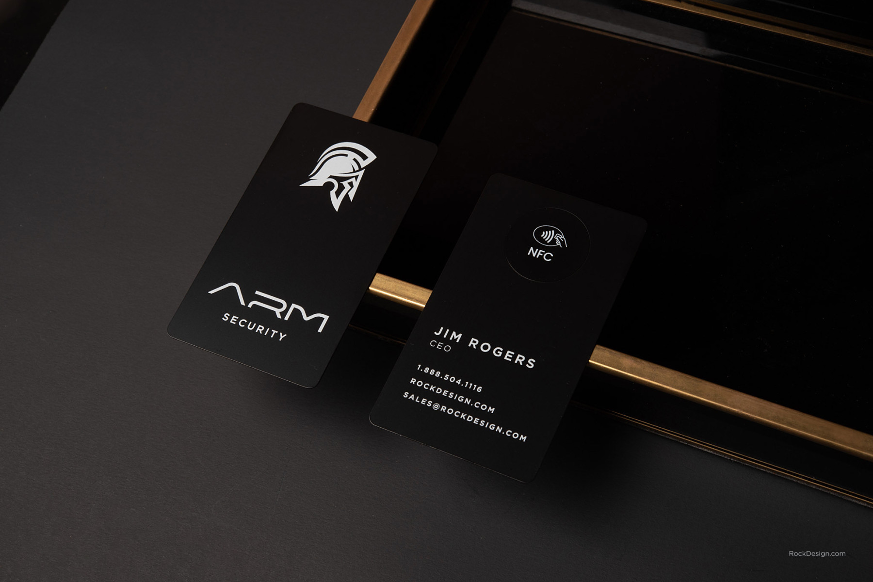 METAL BUSINESS CARDS