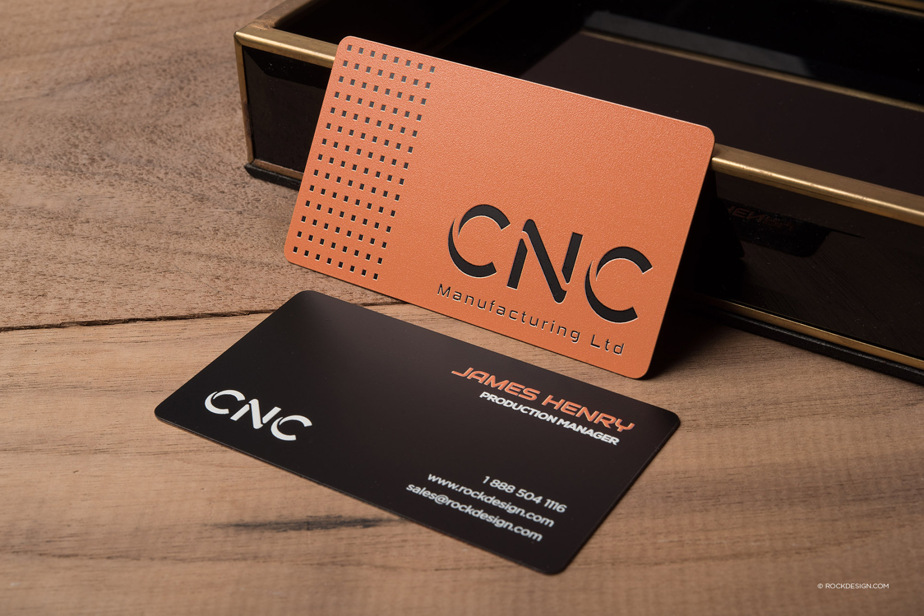 Bold Look UV printed metal cards - CNC