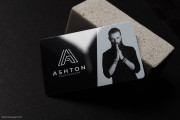 gloss-and-matte-black-plastic-business-cards-02