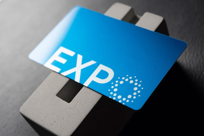 Futuristic metallic blue quick metal visiting card design – EXPO